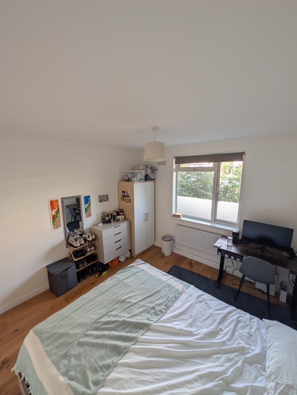 Room Collier Street in Greater London