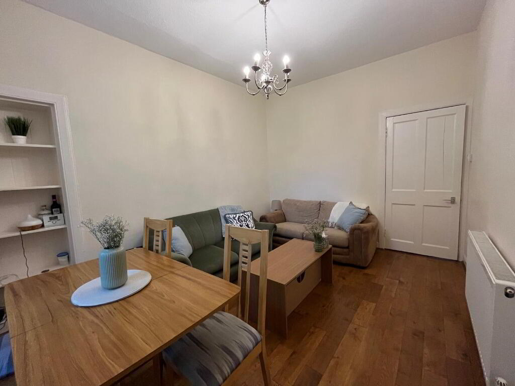 Flat New Mart Road in City of Edinburgh