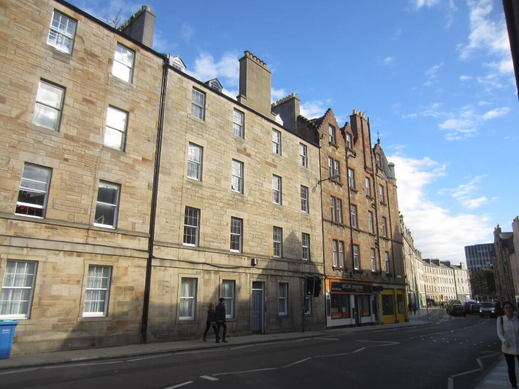 Flat New Mart Road in City of Edinburgh