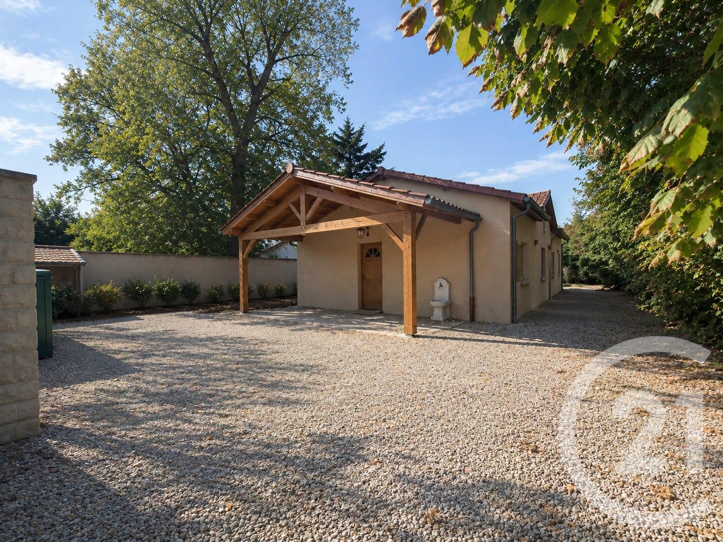 House Rue Constant Charbinat in Oullins-Pierre-Bénite