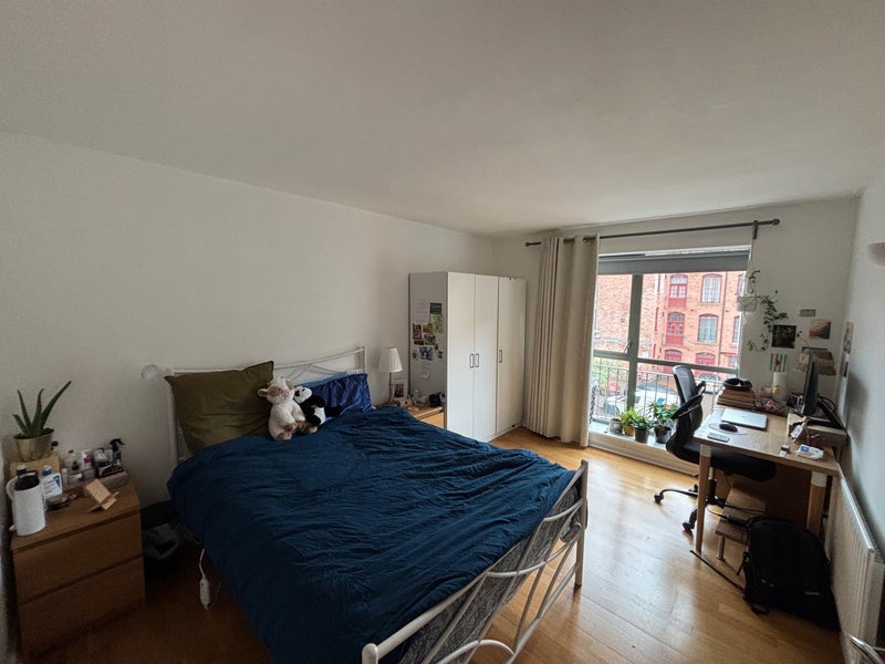 Room Raleigh Street in Nottingham