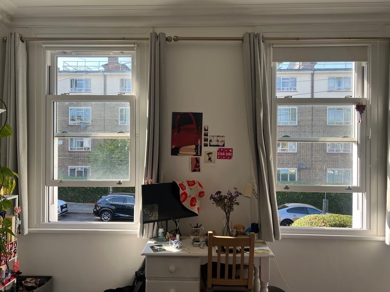 Room Grovedale Road in Greater London