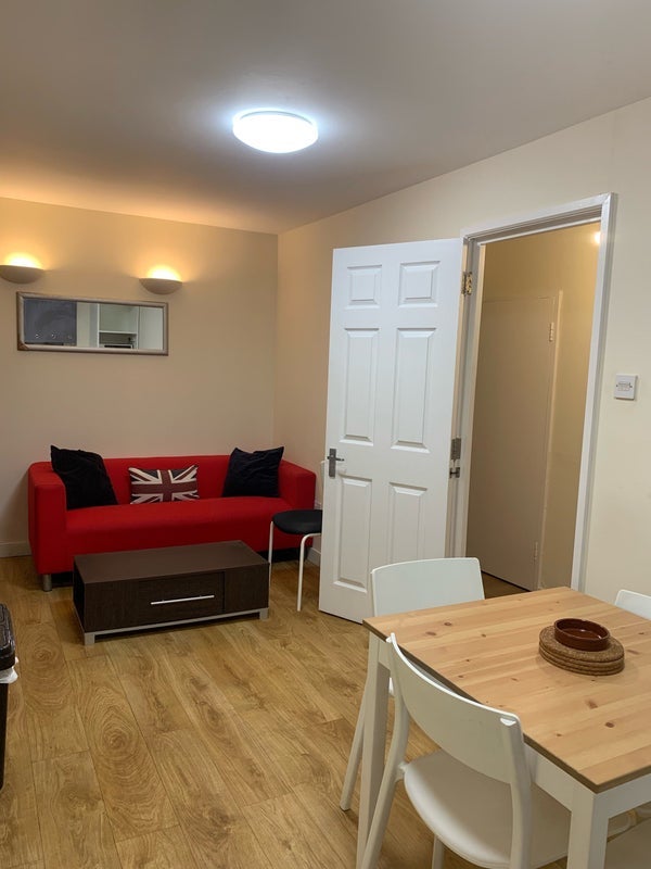 Room Oakley Square in Greater London