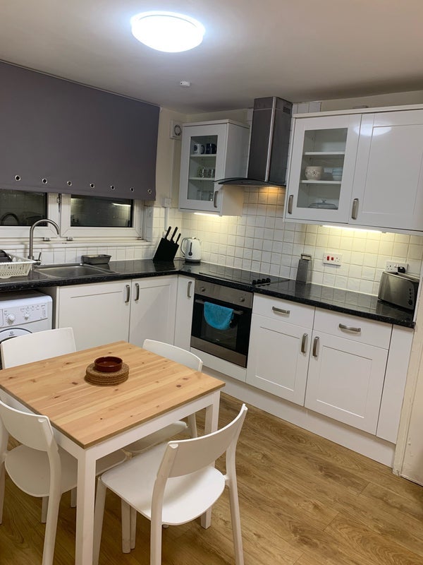 Room Oakley Square in Greater London