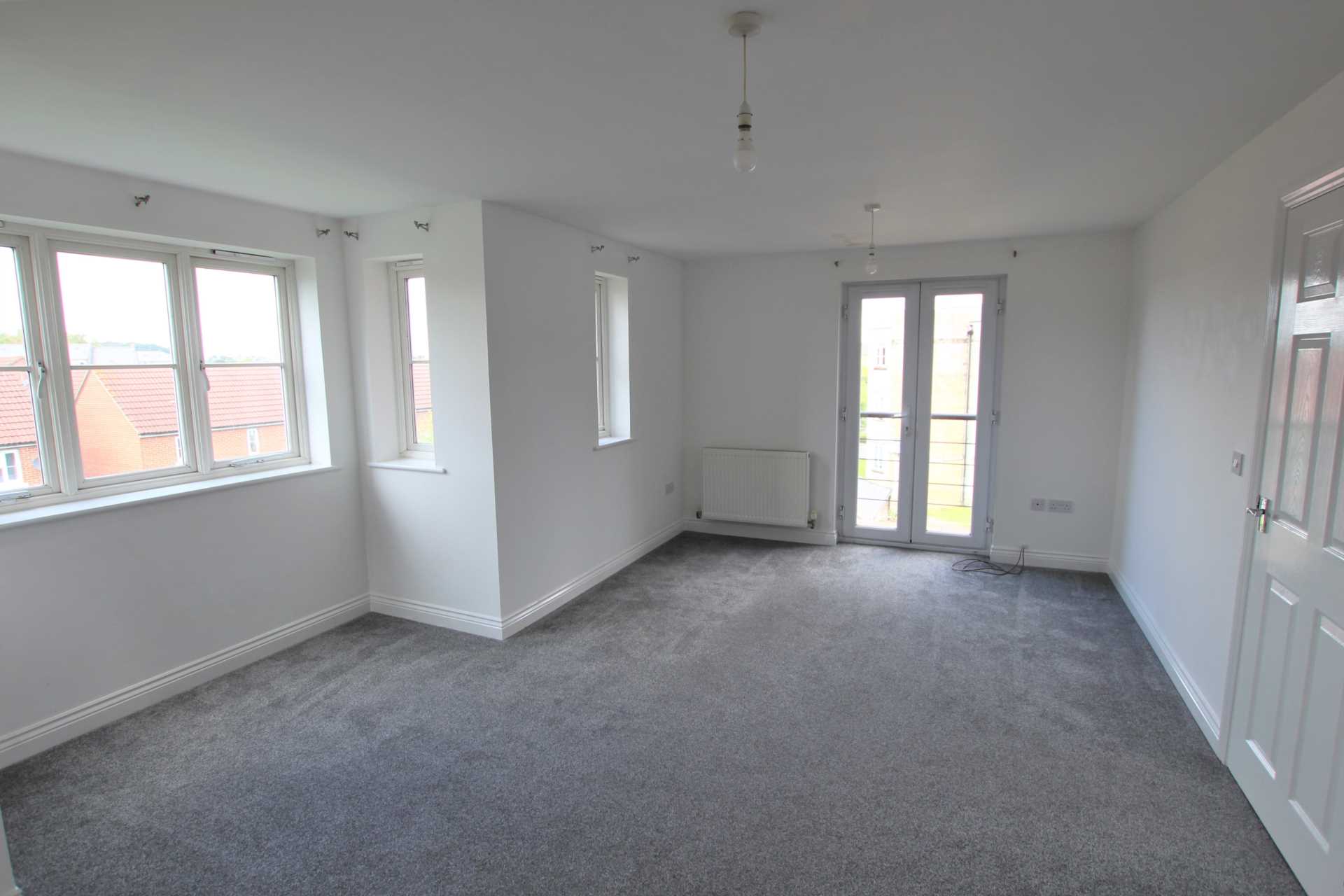 Flat Wakehurst Gardens in Weston-super-Mare
