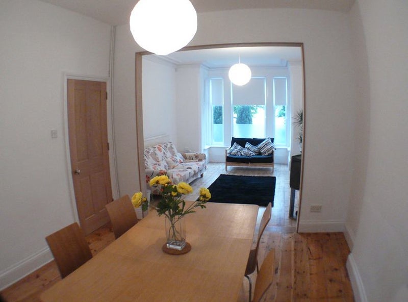 Room Sneinton Dale in Nottingham