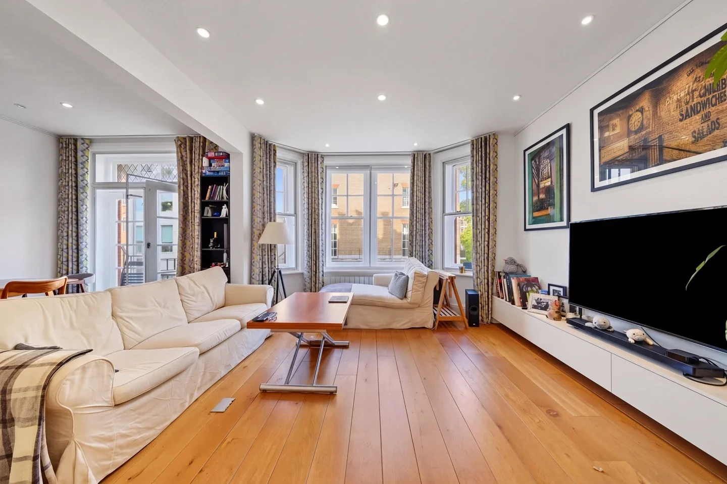 Flat Dorset Square in City of Westminster