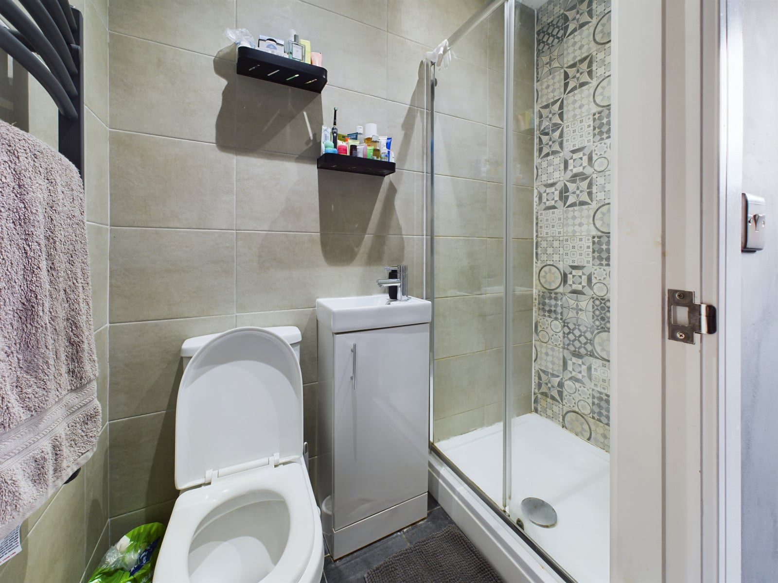 Room Park Grove in Hull
