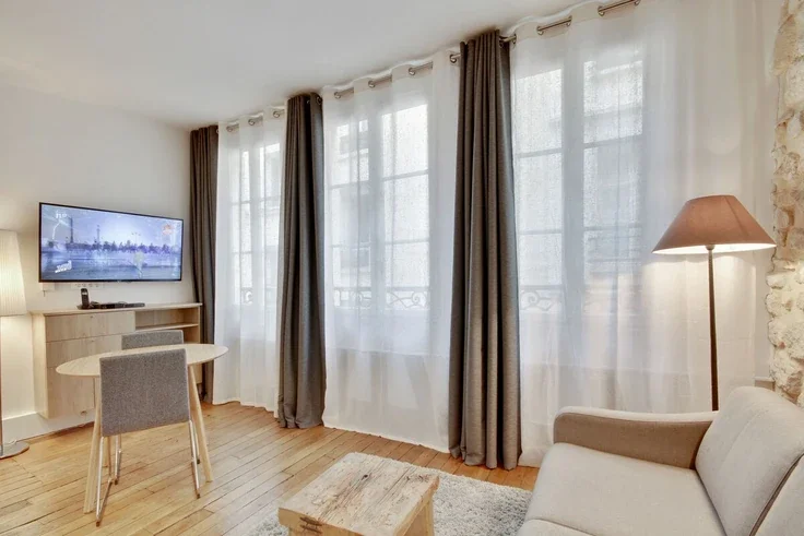 Appartement Rue Saint-Sauveur à Paris