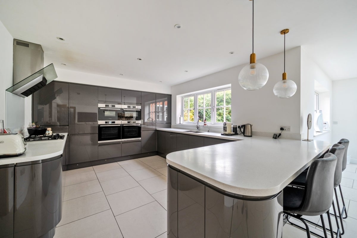 House Upper Chobham Road in Surrey Heath