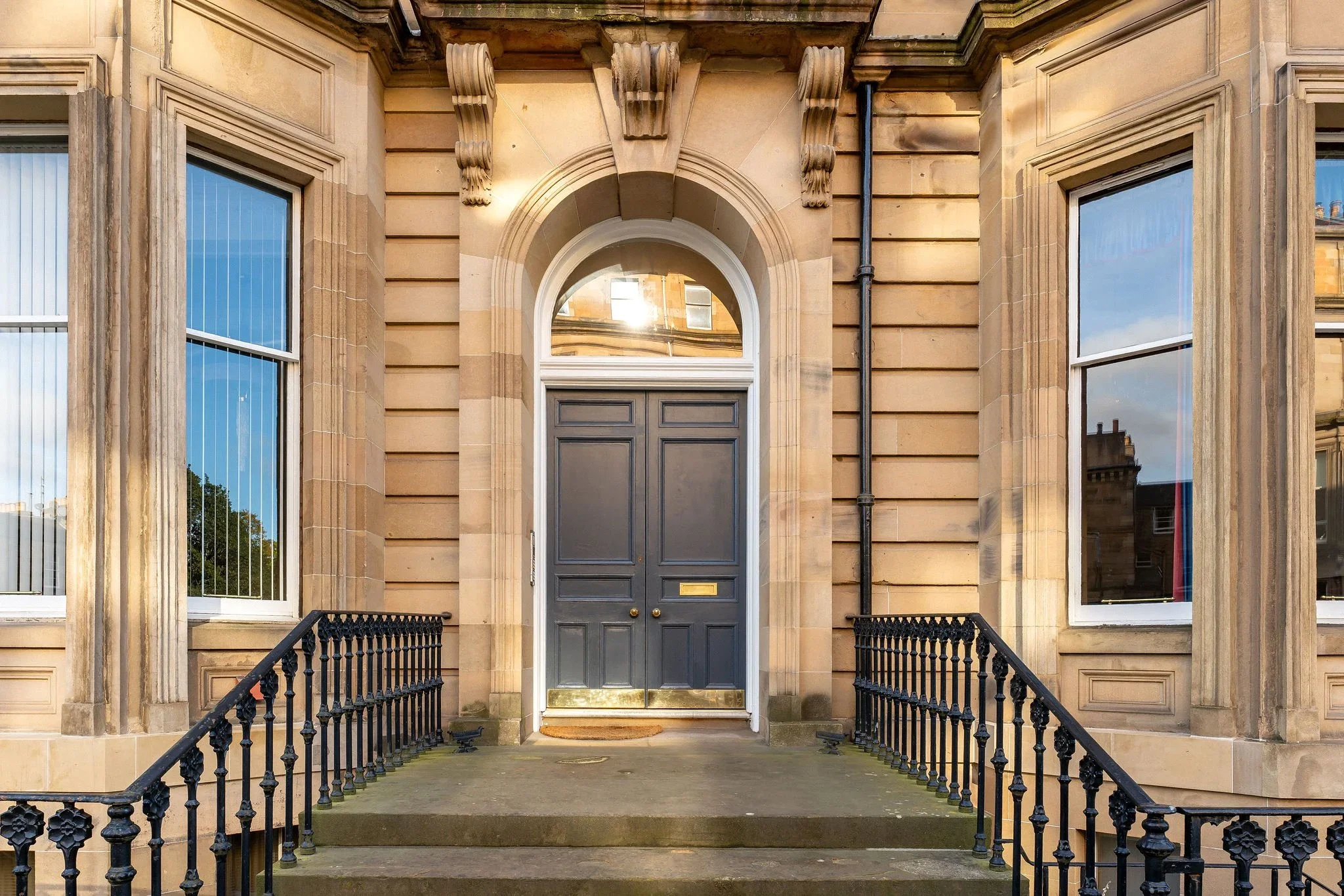 Flat Drumsheugh Gardens in City of Edinburgh