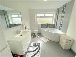 House White Hart Lane in Greater London