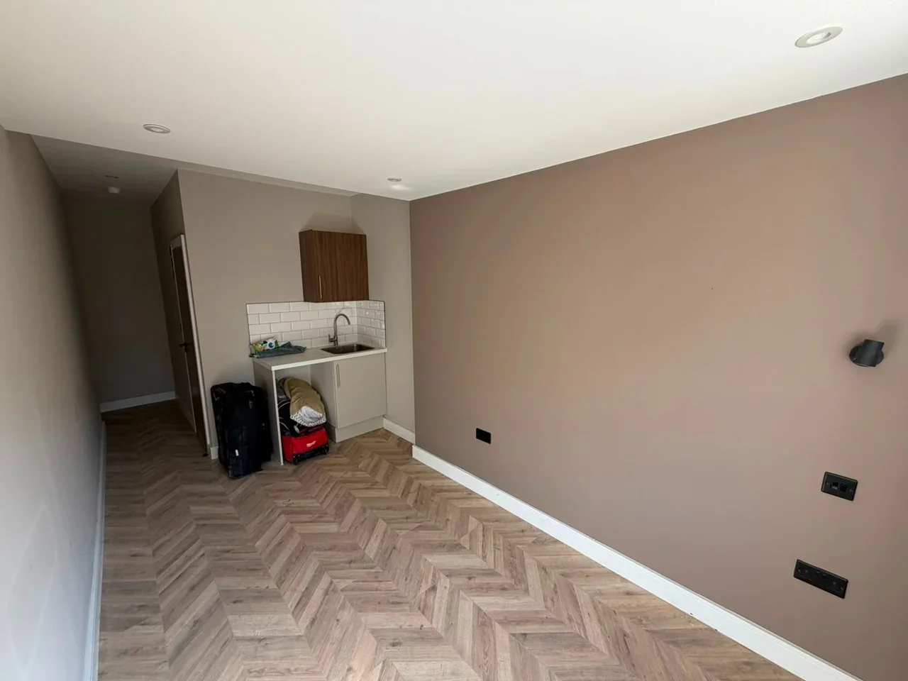 Flat Birkbeck Road in Greater London