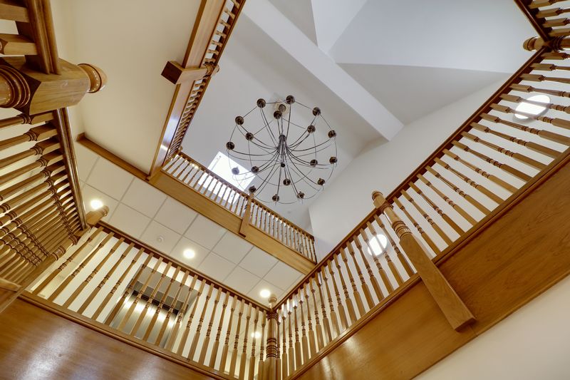 Flat Dry Arch Road in Sunningdale