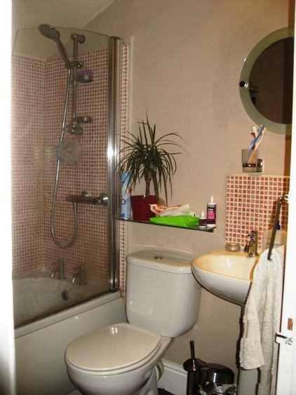 Room Leighton Road in Cheltenham