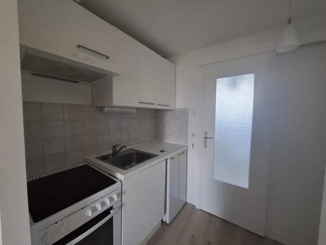 Flat Avenue Aristide Briand in Rennes