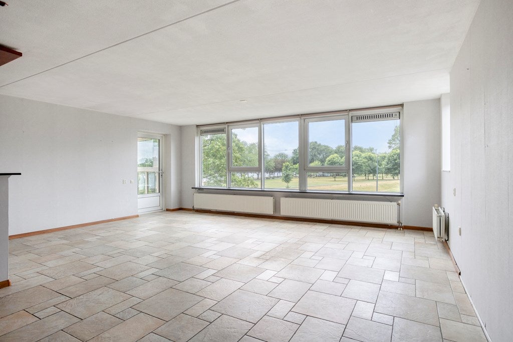 Appartement te koop: Maasboulevard 145, Schiedam
