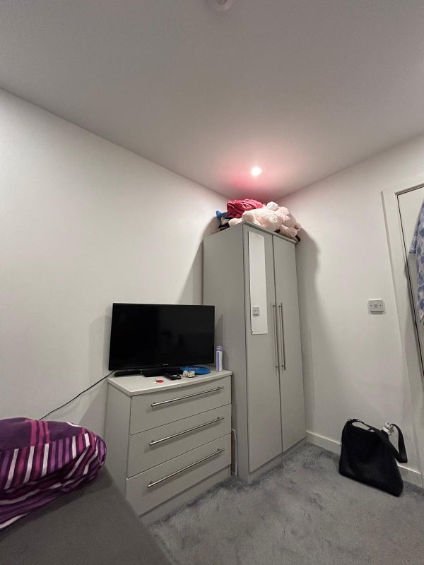 Room High Street in Sandwell
