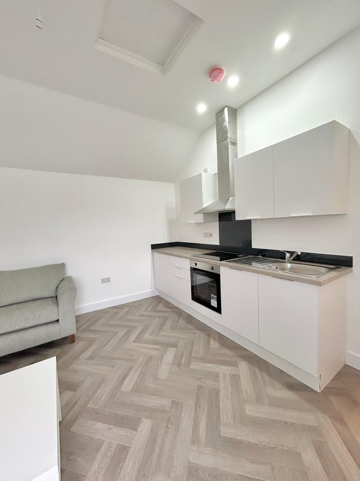 Flat Claude Road in Cardiff