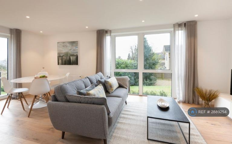 Flat Sion Road in Bath