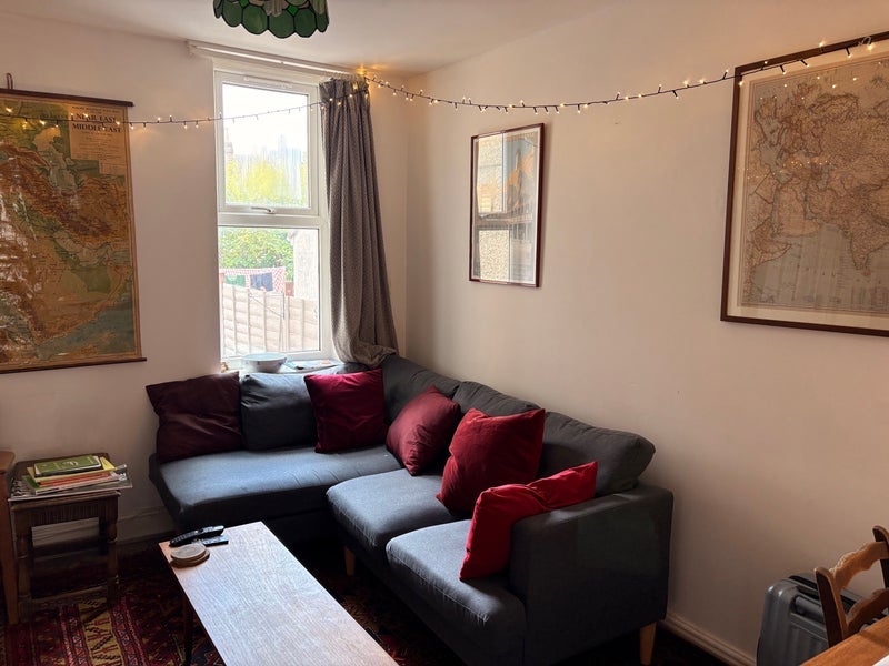 Flat Winchester Road in Bristol