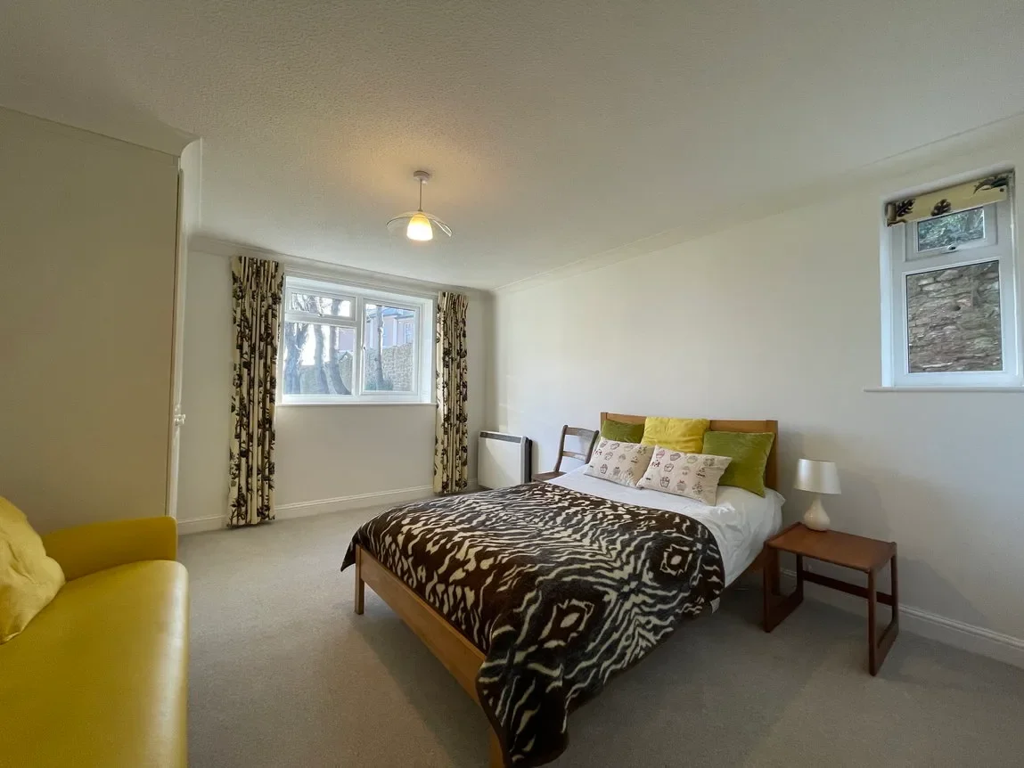 Flat Keysfield Road in Paignton