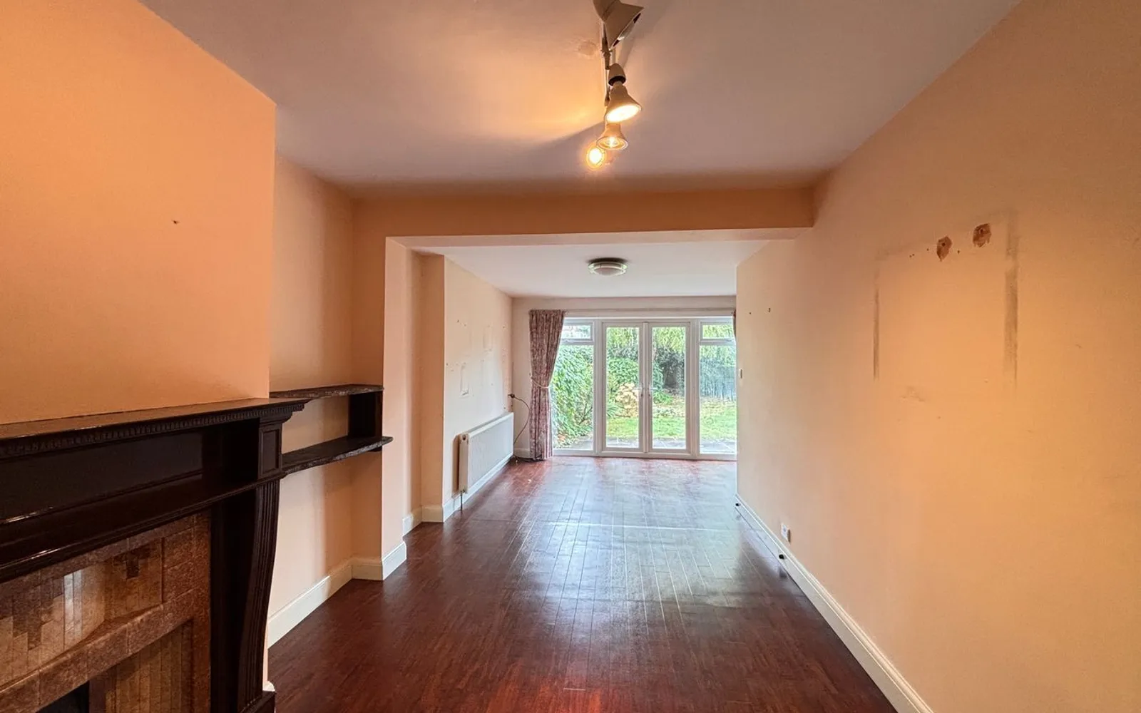 House Alicia Close in Greater London