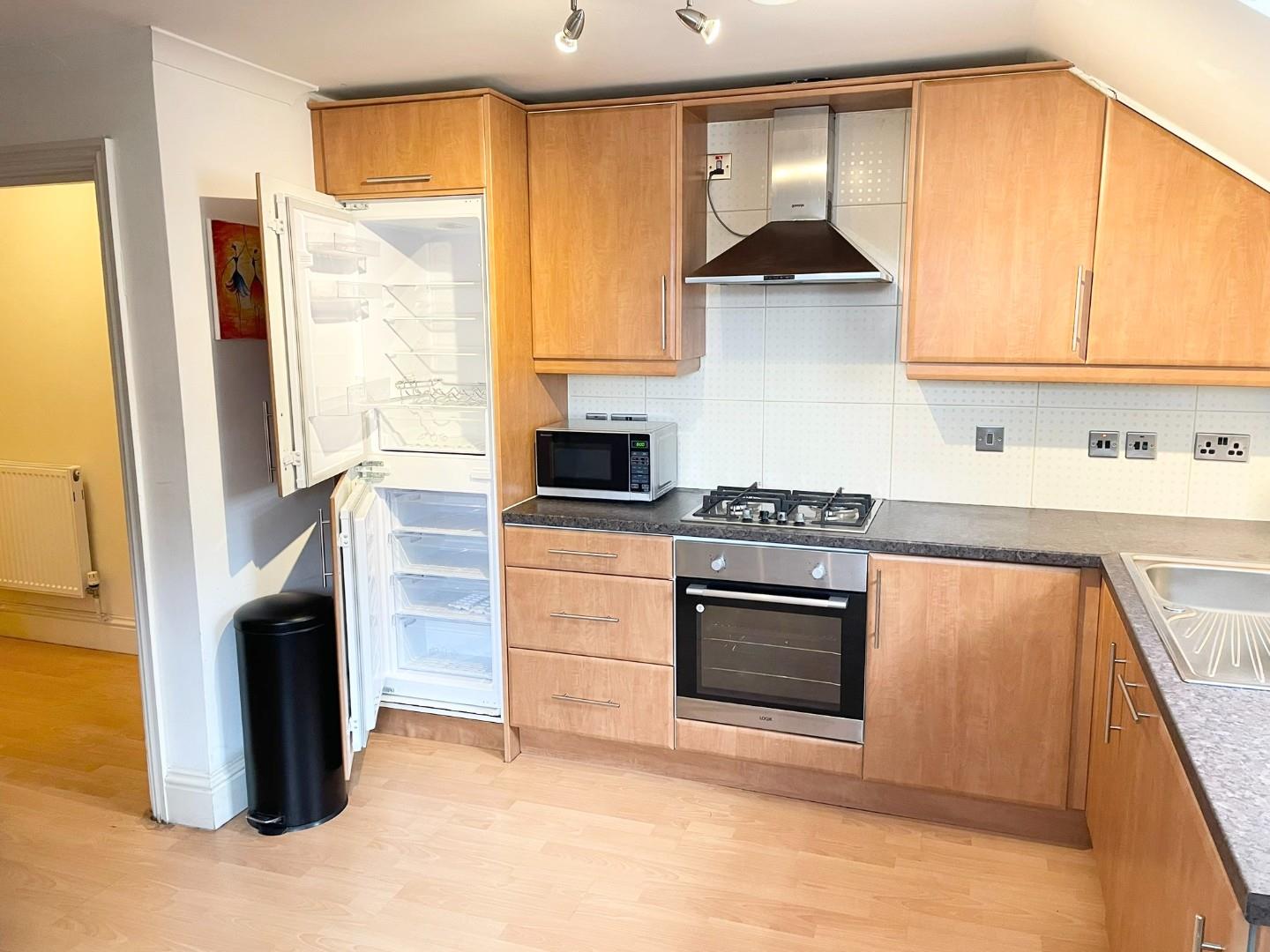 Flat Lampton Road in Greater London