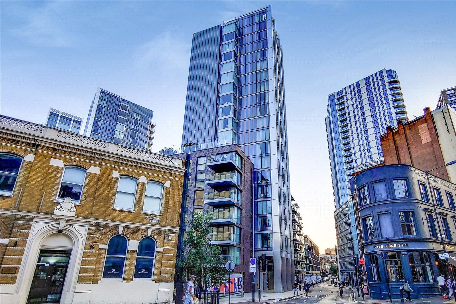 Flat Alie Street in Greater London