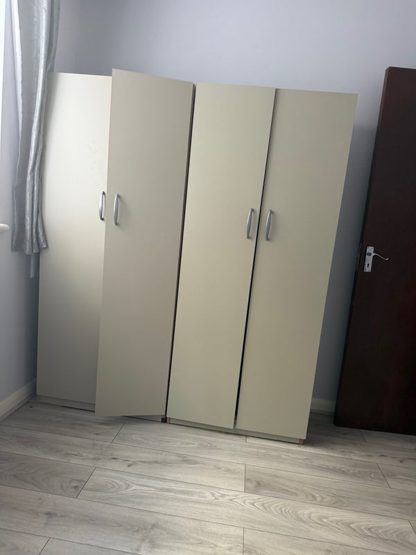 Room Wightman Road in Greater London