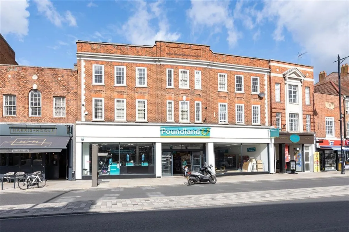 Flat King Street in Greater London