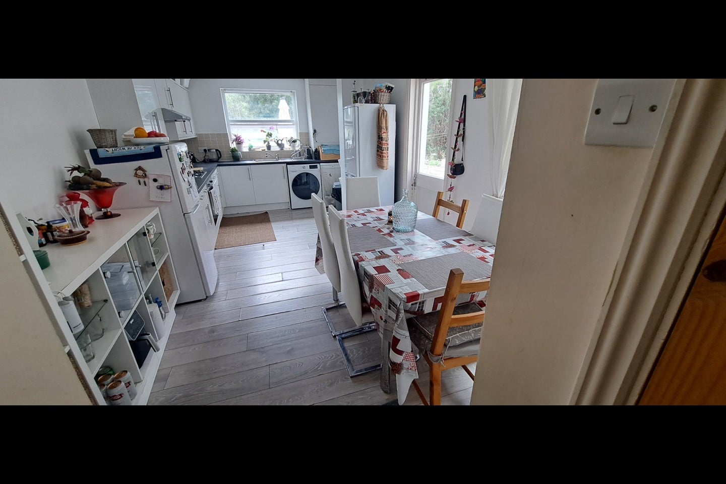 Room Drayton Road in Greater London
