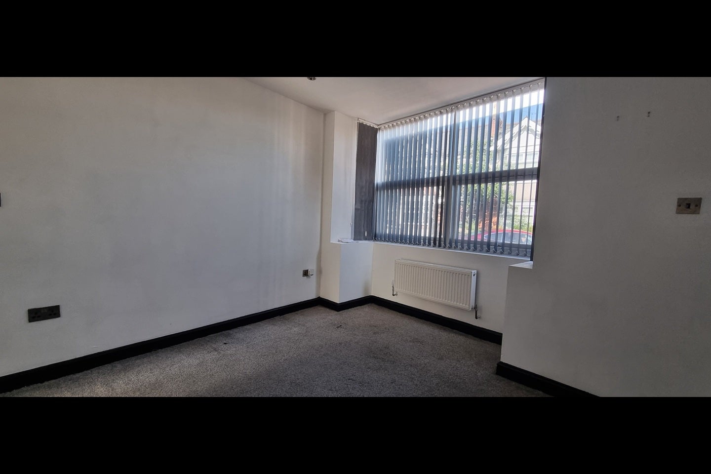 Flat Harefield Road in Coventry