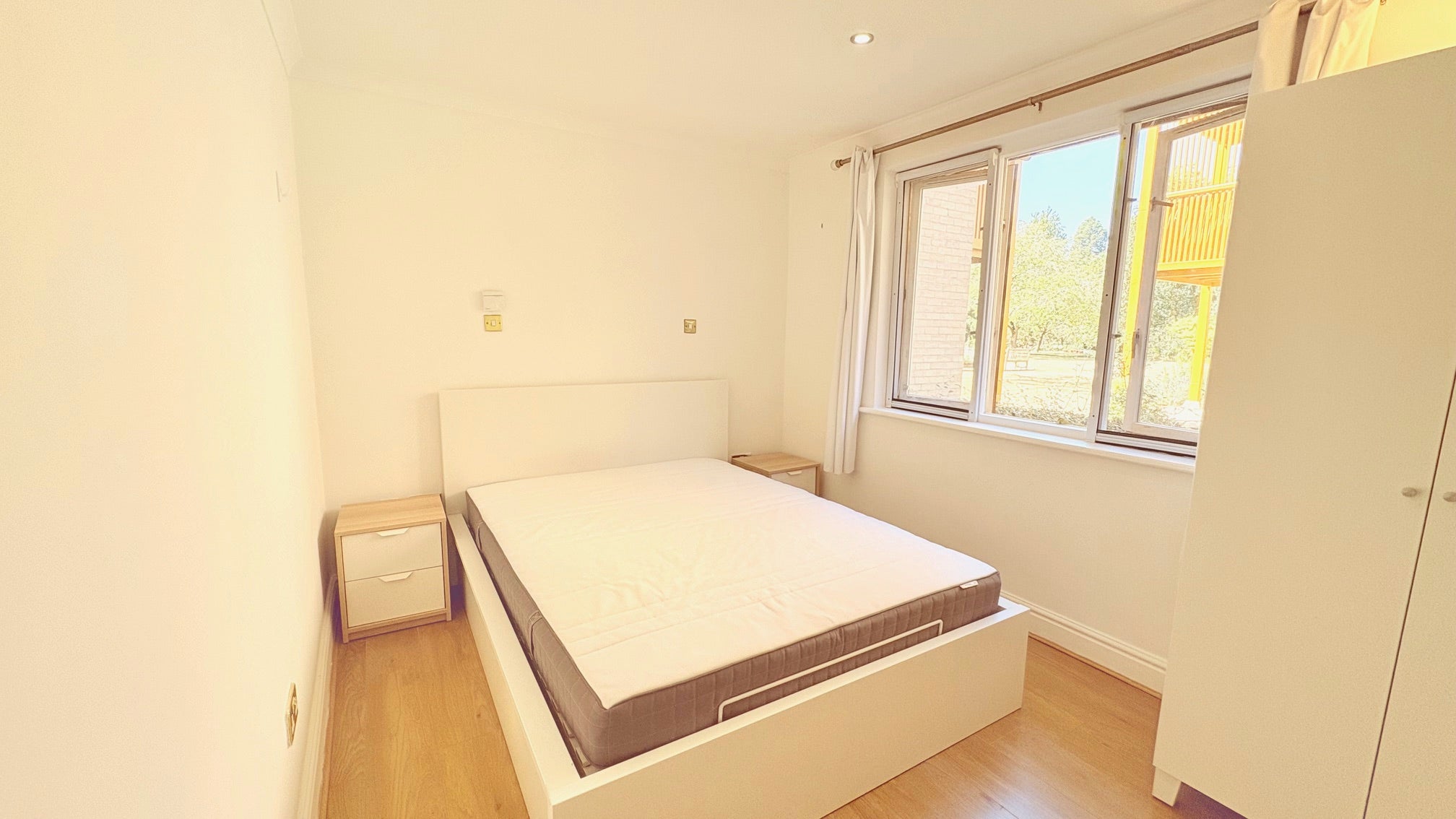 Flat Brooklands Court in Cambridge