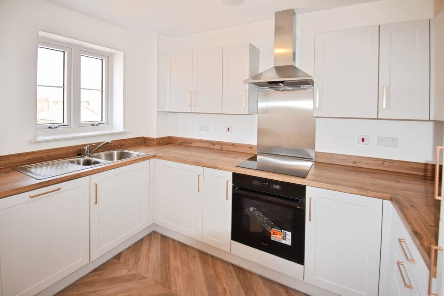 Flat Barley Road in Finchampstead