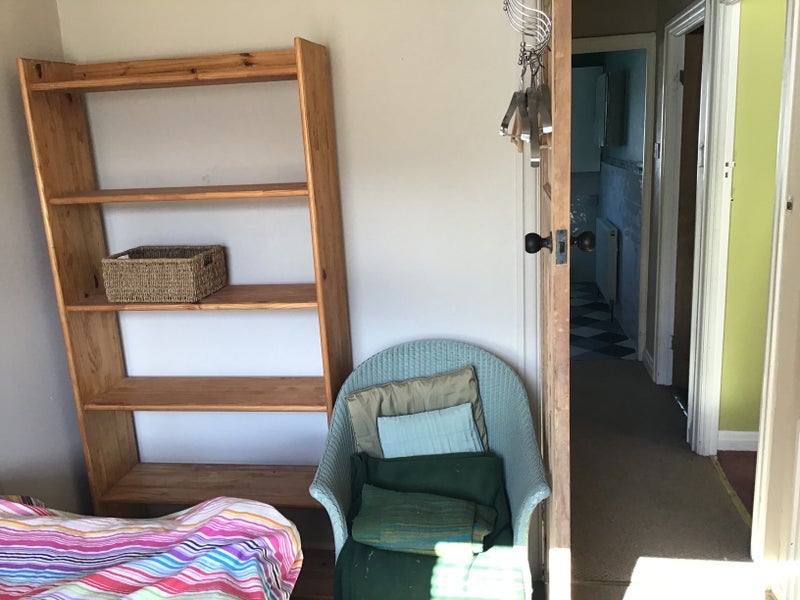 Room Becketts Park Crescent in Leeds