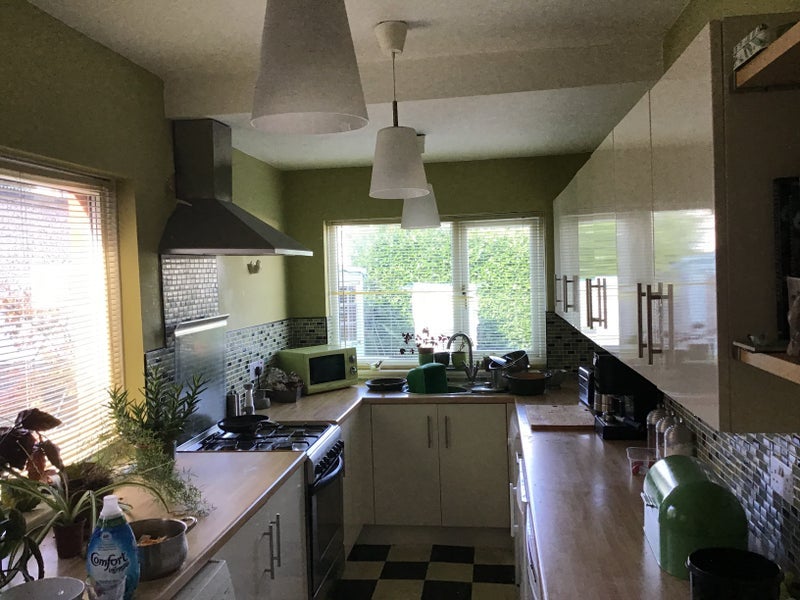 Room Becketts Park Crescent in Leeds