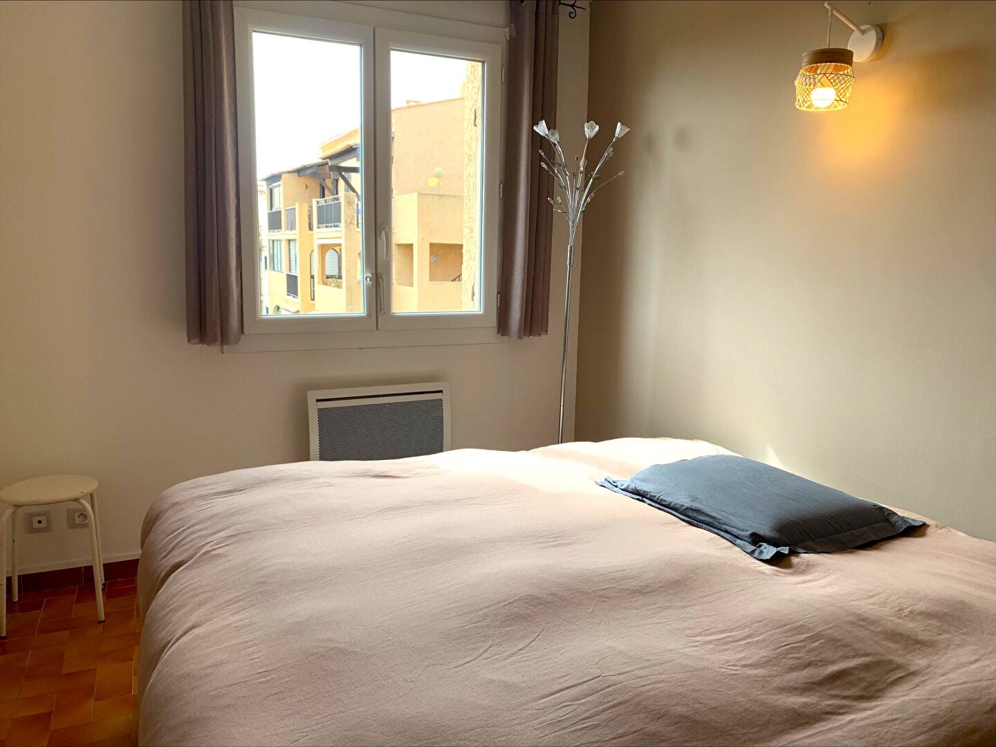 Flat Avenue de Lariano in Sausset-les-Pins