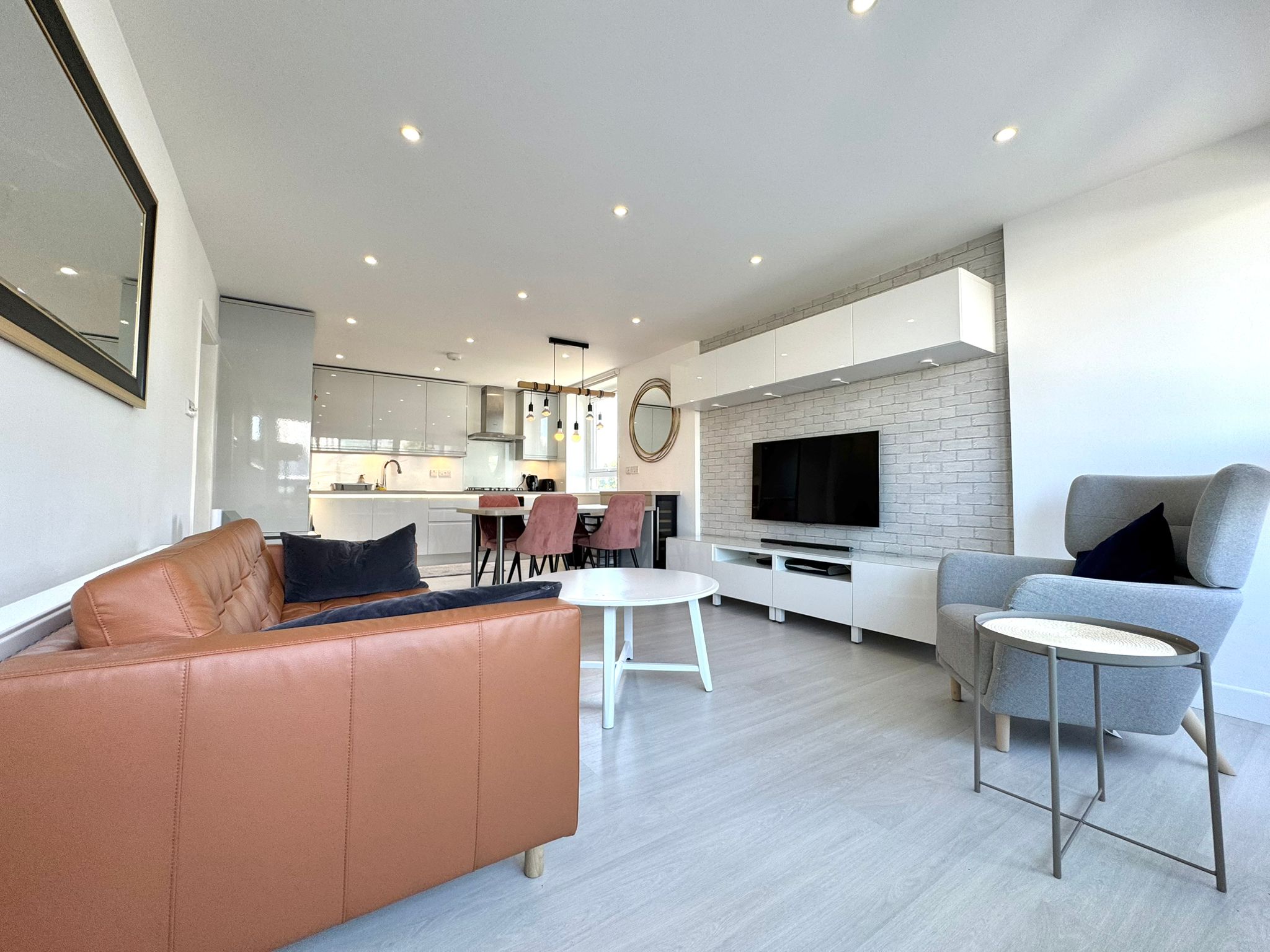 Flat The Quarterdeck in Greater London