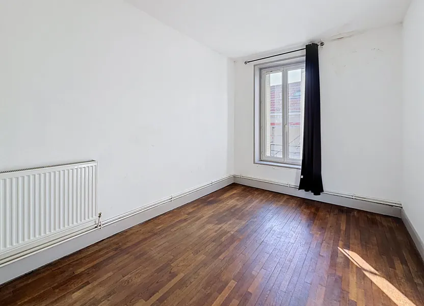 Flat Rue Mac Mahon in Nancy