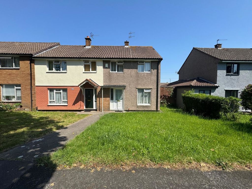 House Arlingham Way in Bristol