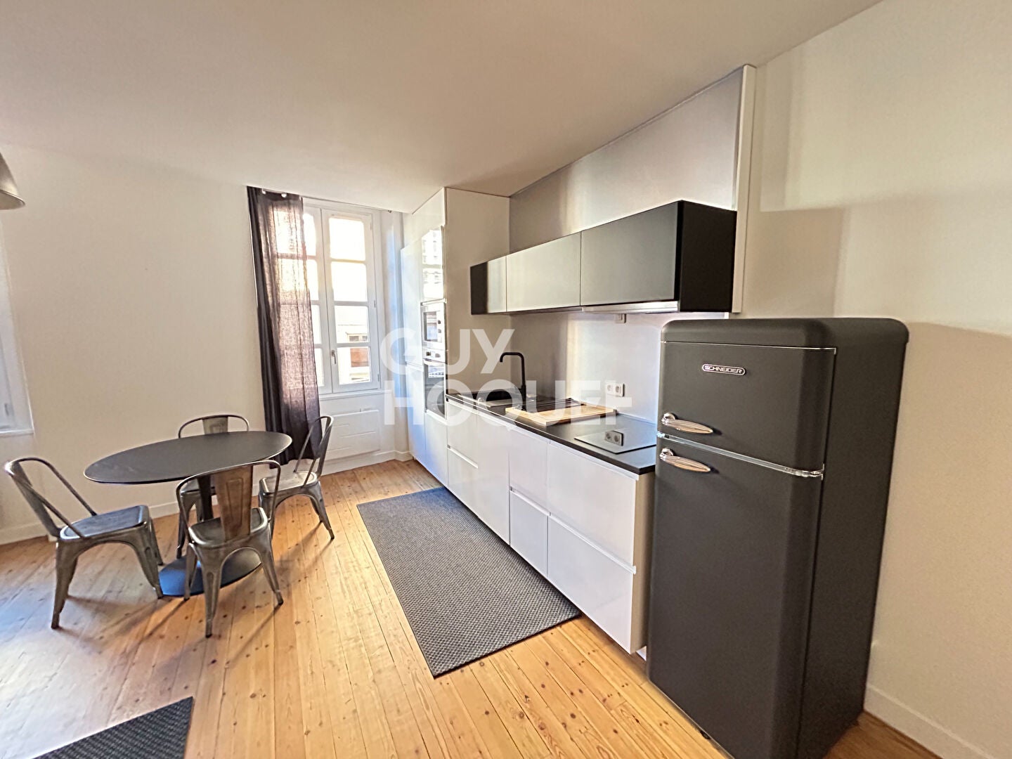 Appartement Place Sainte-Claire à Albi