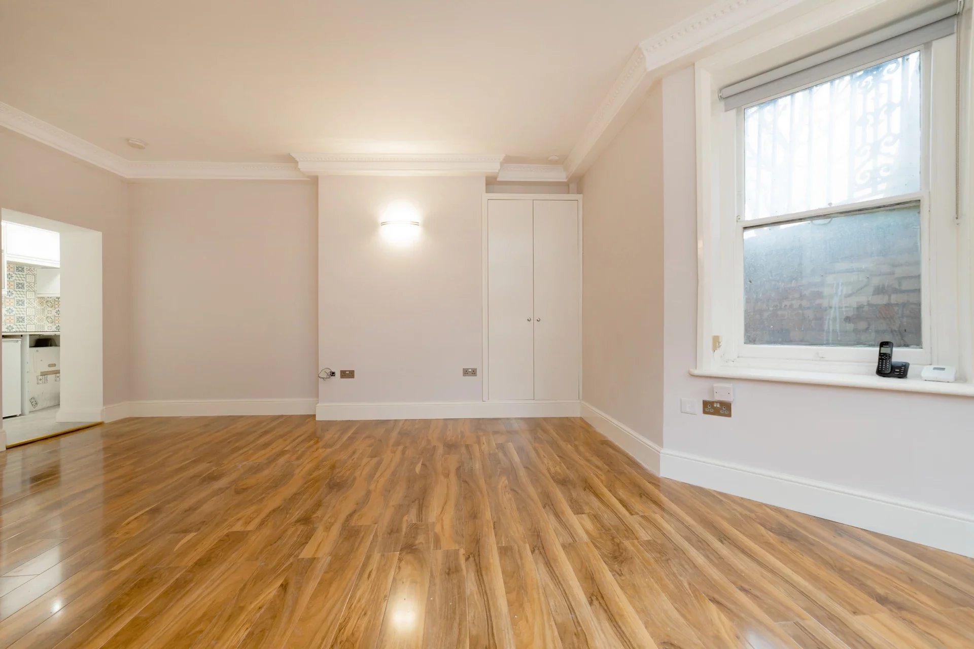 Flat Shirland Road in City of Westminster