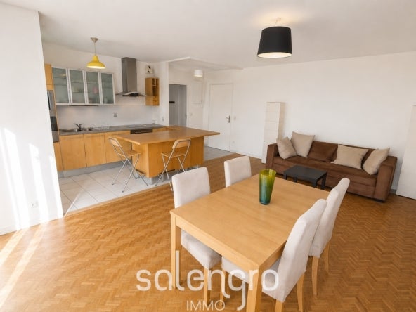 Flat Place Wilson in Villeurbanne