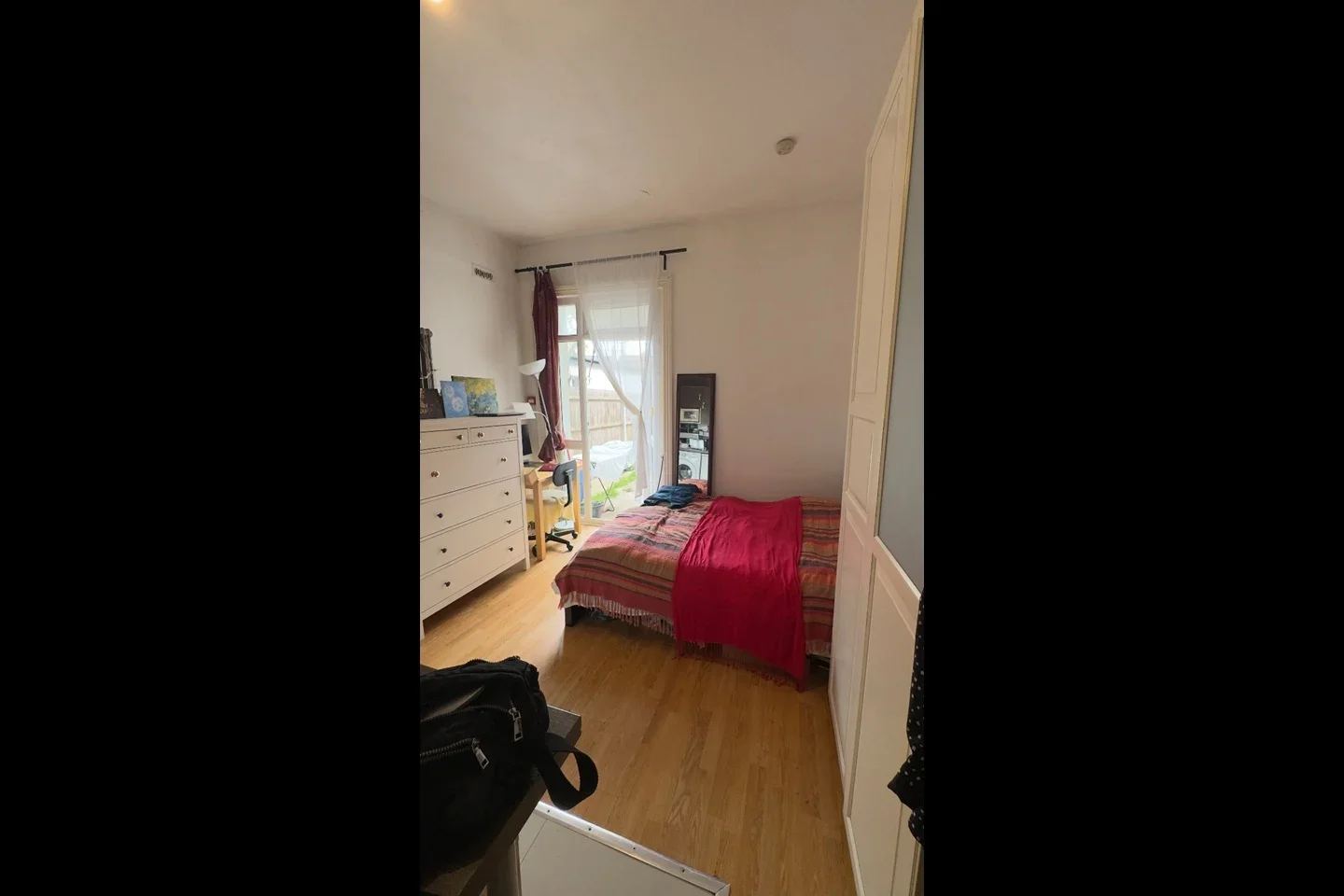Flat Baldry Gardens in Greater London