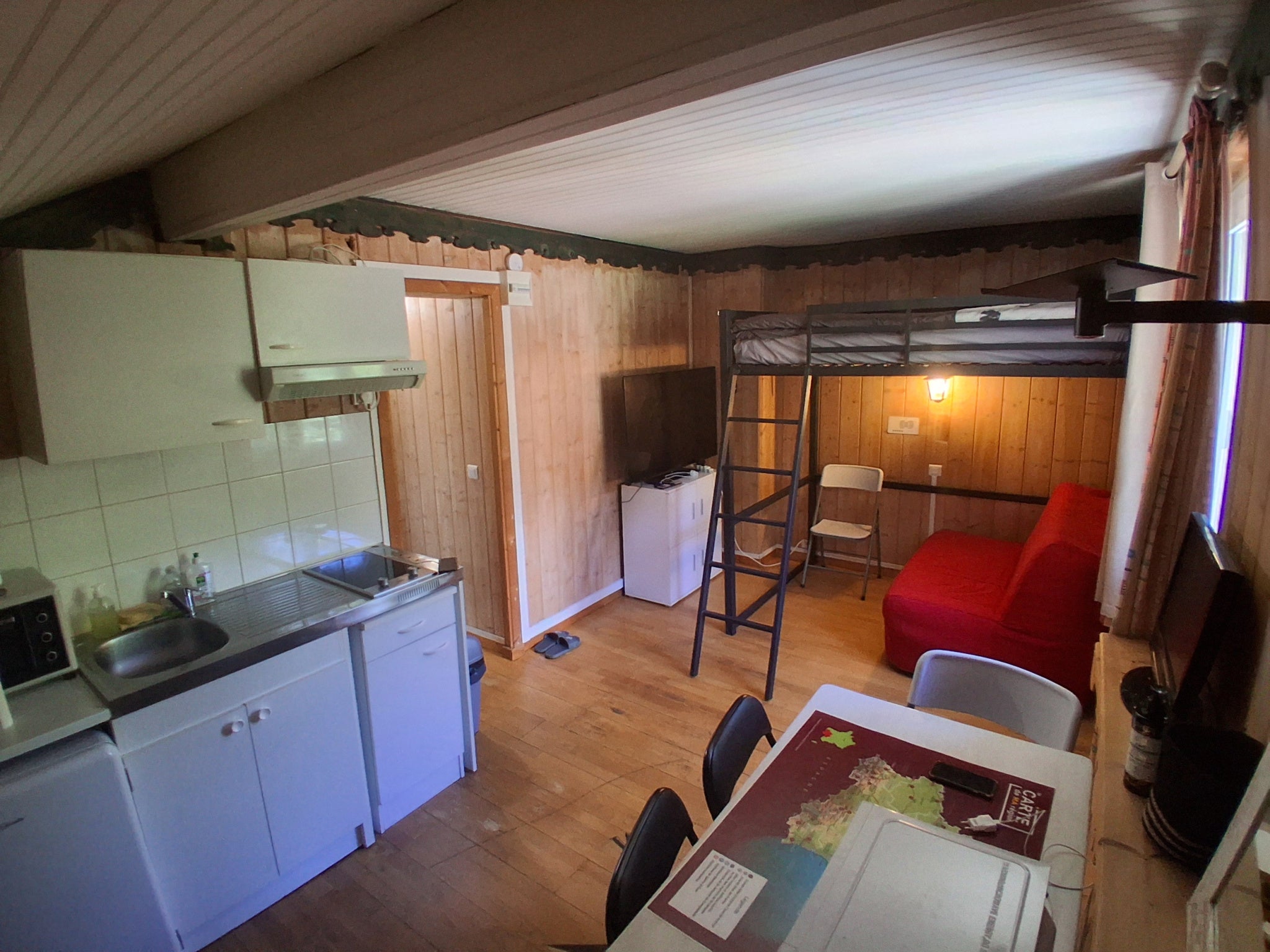 Flat Rue des Saules in Font-Romeu-Odeillo-Via