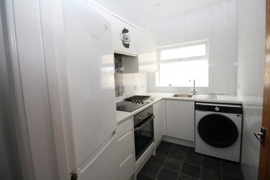 Flat New Road in Chippenham