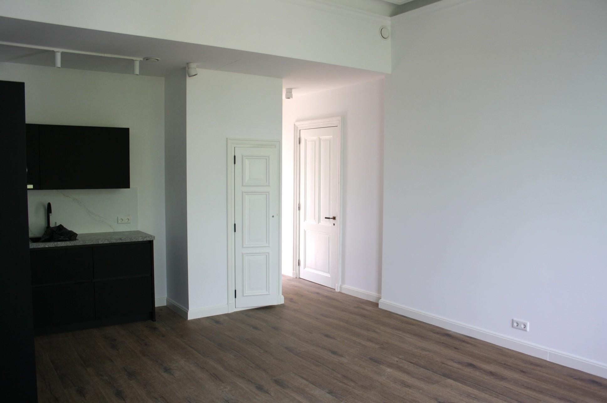 Studio te huur: Stationsdwarsstraat 14B, Sittard
