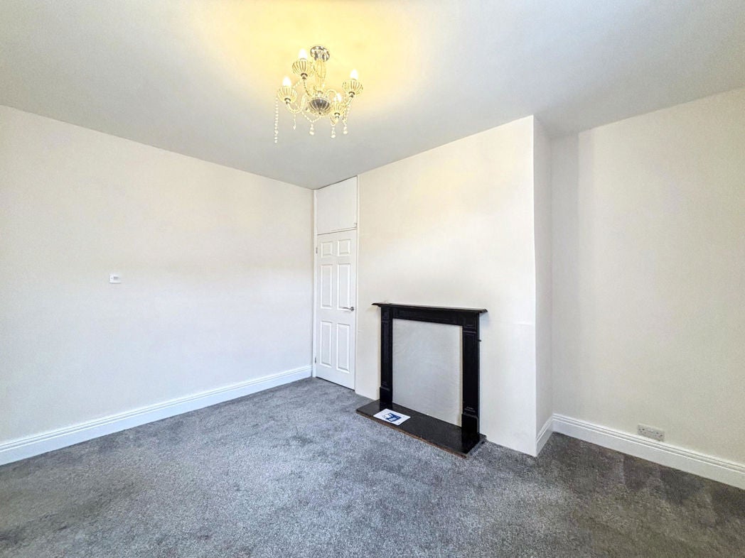 Flat Cowpen Road in Blyth