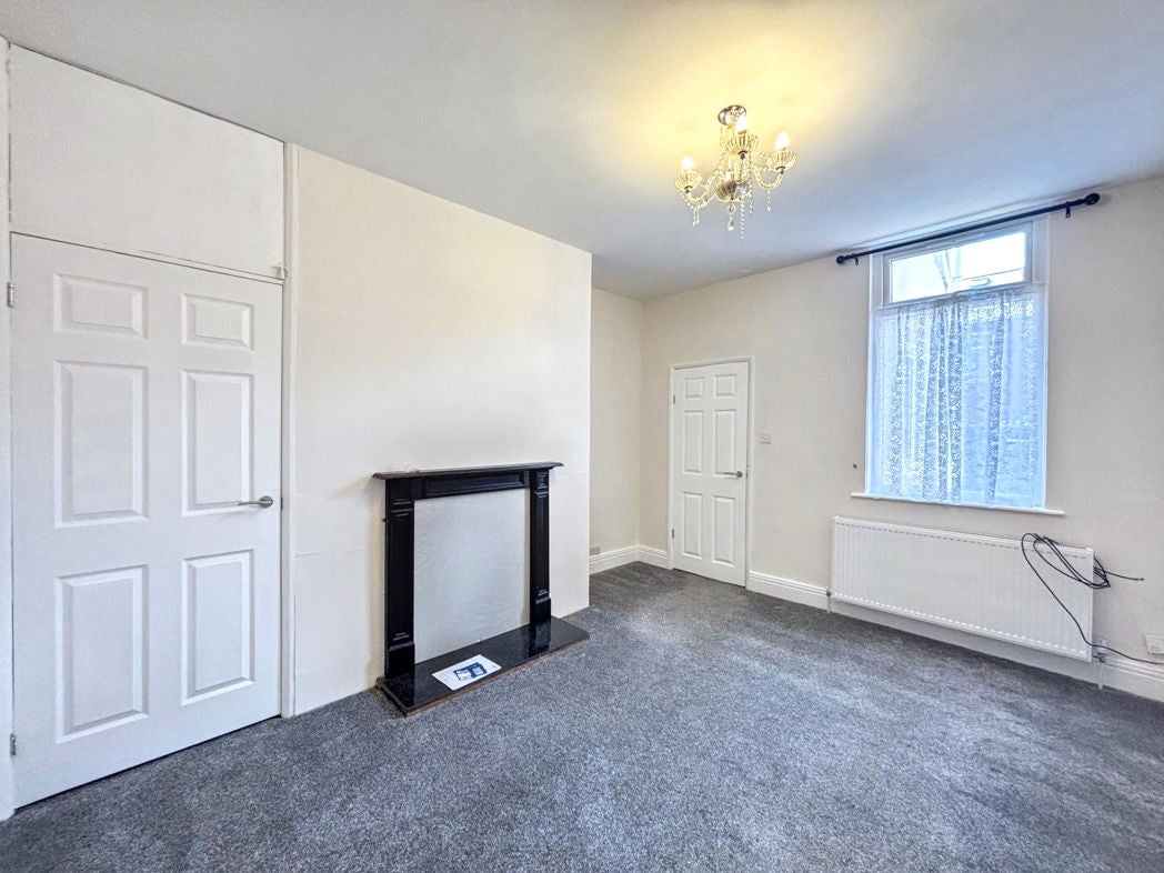 Flat Cowpen Road in Blyth